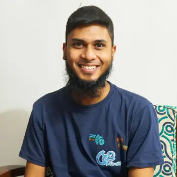 Portrait of Md Mukta Mia, entrepreneur from Bangladesh and founder of Polokei